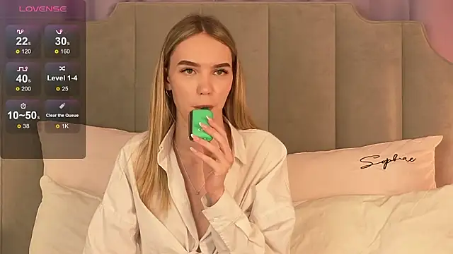 NikkiRyx online show from 02.08.26