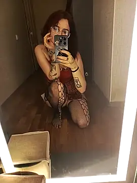 Snapshot of Persefoha chatting on 02.06.26 Persefoha online show from 02.06.26