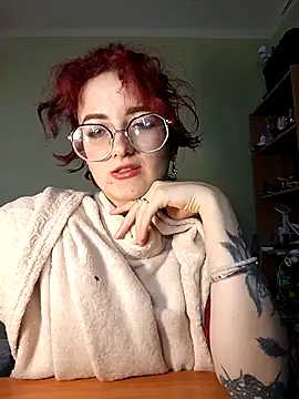 Snapshot of Persefoha chatting on 02.26.26 Persefoha online show from 02.26.26