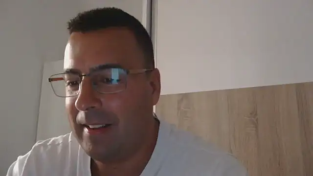 Snapshot of VanillaTime78-Jorge chatting on 05.30.26 VanillaTime78-Jorge online show from 05.30.26
