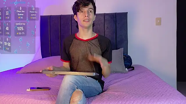 axxxel twink online show from 07.05.26