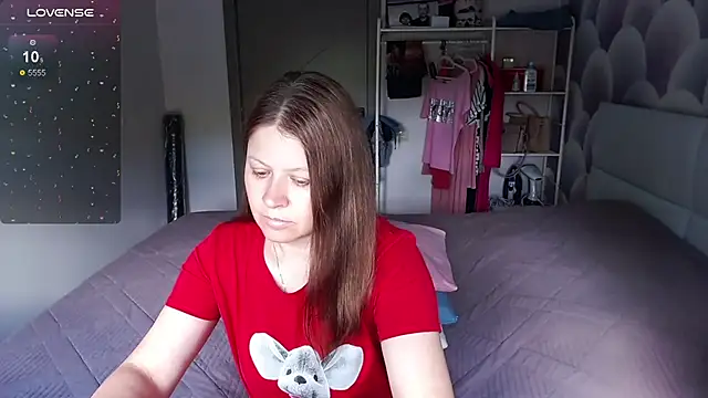 Snapshot of Aleksasamuii chatting on 07.14.26 Aleksasamuii online show from 07.14.26