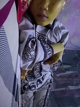 BabyElly22 online show from 04.23.26