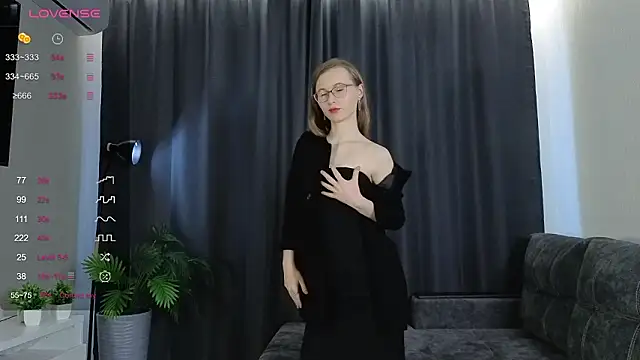 Snapshot of MoranaBetony chatting on 02.04.26 MoranaBetony online show from 02.04.26