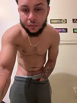 Snapshot of Tu_PaPi_Favorito chatting on 02.24.26 Tu PaPi Favorito online show from 02.24.26