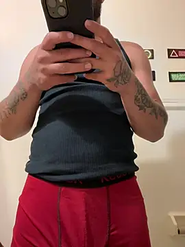 Snapshot of Tu_PaPi_Favorito chatting on 03.02.26 Tu PaPi Favorito online show from 03.02.26