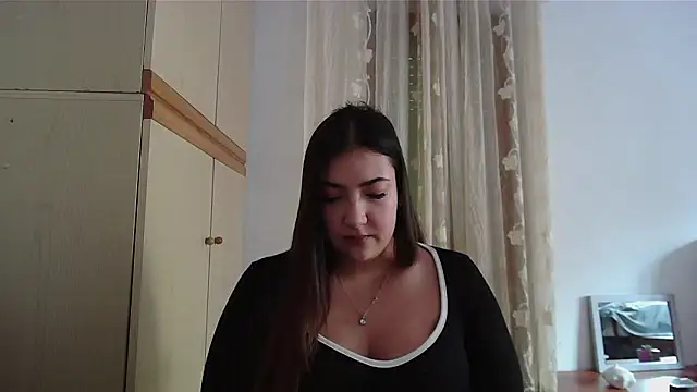 LunaVelix online show from 02.09.26