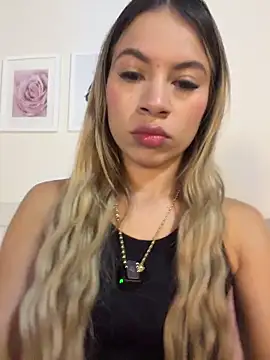 Mia Rosee1 online show from 04.06.26