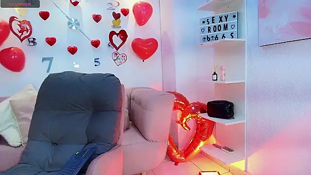 Luna Millers online show from 02.22.26