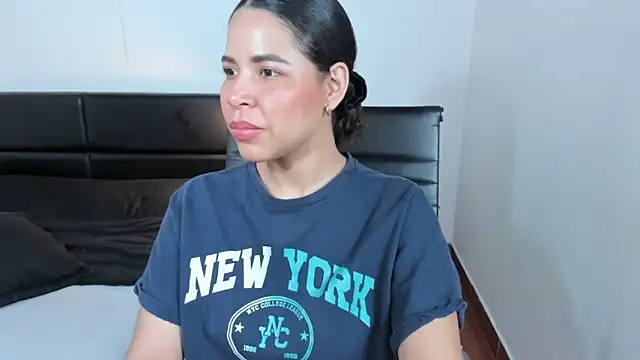 AshlyViper online show from 02.06.26