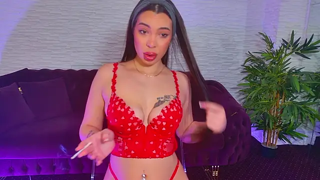 Snapshot of MollyDolley chatting on 02.05.26 MollyDolley online show from 02.05.26