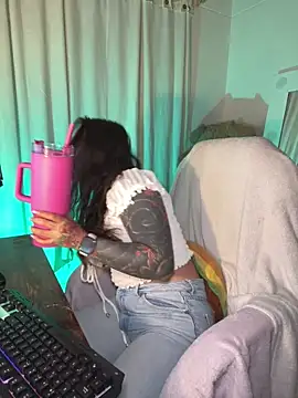 Victoria-swan online show from 03.19.26