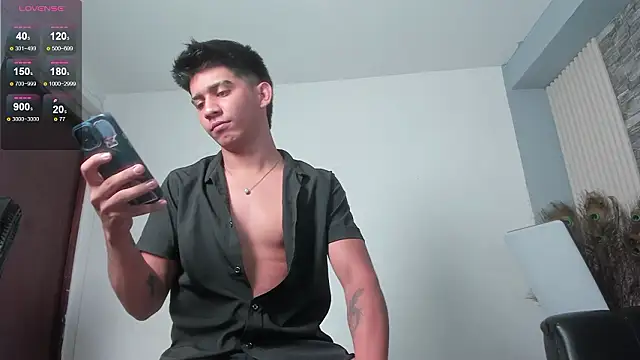 Thiago Olsen online show from 02.04.26