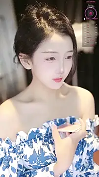 Snapshot of xiaomoli928 chatting on 07.18.26 xiaomoli928 online show from 07.18.26