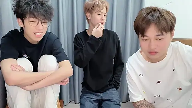 No 1MiaoMiao-Kk online show from 02.05.26