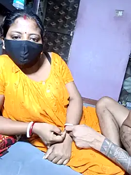 Snapshot of Fetish-Couple2 chatting on 02.13.26 Fetish-Couple2 online show from 02.13.26