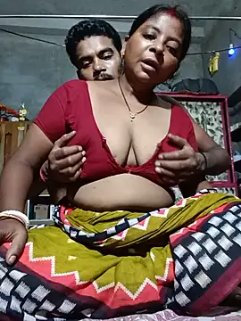 Snapshot of Fetish-Couple2 chatting on 06.10.26 Fetish-Couple2 online show from 06.10.26