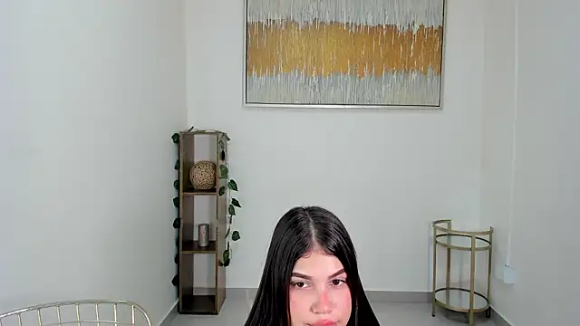 Snapshot of Emilia_harpper chatting on 02.04.26 Emilia harpper online show from 02.04.26