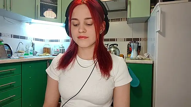 Snapshot of CalandraRolon chatting on 02.19.26 CalandraRolon online show from 02.19.26