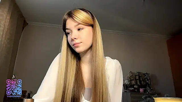 Kimi Luckman online show from 02.04.26