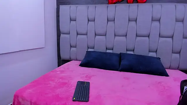 Snapshot of Amber-Horney chatting on 02.28.26 Amber-Horney online show from 02.28.26