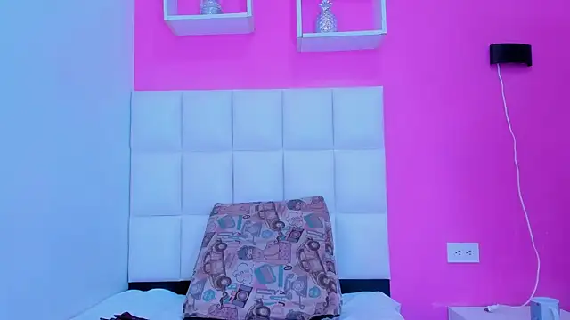 Snapshot of Baby_doll_XOXO chatting on 02.12.26 Baby doll XOXO online show from 02.12.26