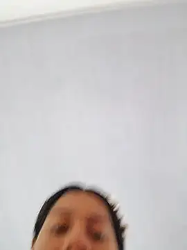 Snapshot of Cris18sexy chatting on 02.08.26 Cris18sexy online show from 02.08.26