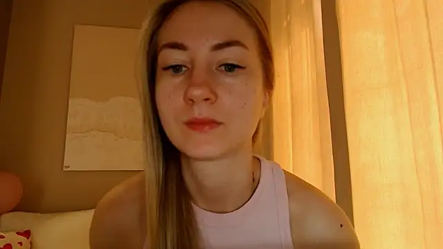 BluueSilk online show from 03.10.25