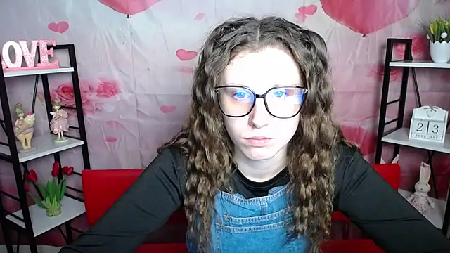 LilianaShine online show from 02.24.26