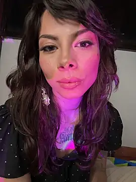 Isalove99 online show from 04.22.26