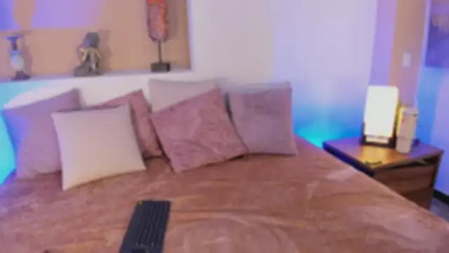 xiomara cortes online show from 02.10.26