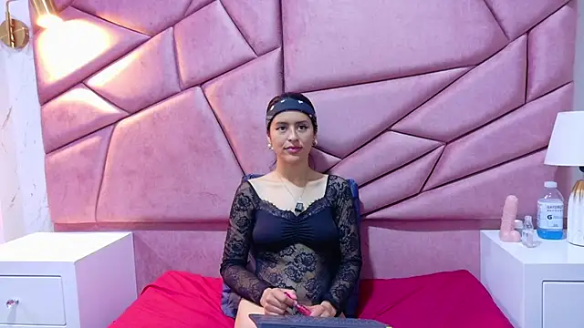 Snapshot of zhilakya chatting on 02.06.26 zhilakya online show from 02.06.26