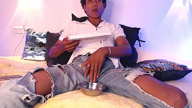 Snapshot of Walkers05 chatting on 02.20.26 Walkers05 online show from 02.20.26