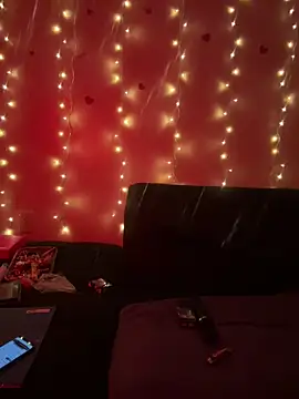 Snapshot of magic_man1085 chatting on 02.14.26 magic man1085 online show from 02.14.26