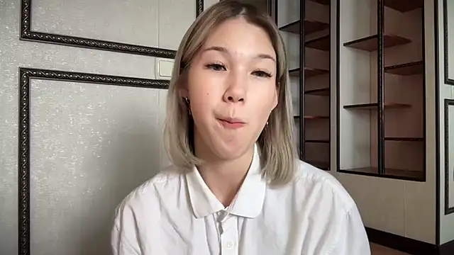 lilXdomiii online show from 04.13.26