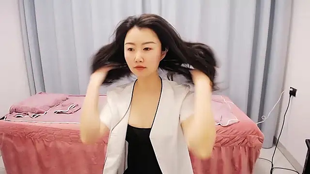 anne2026 online show from 04.01.26