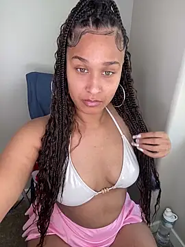 Snapshot of Jamalyce chatting on 02.28.26 Jamalyce online show from 02.28.26