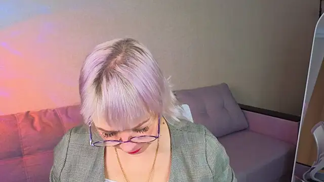 Snapshot of Ann_Annise chatting on 02.20.26 Ann Annise online show from 02.20.26