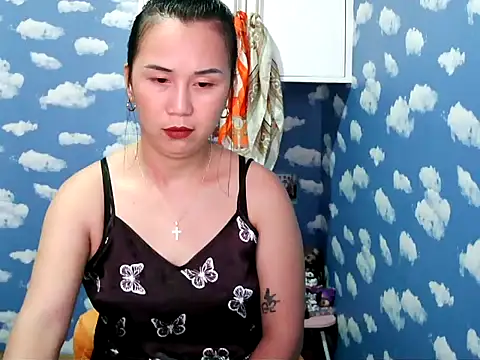 Kitty Bear02 online show from 02.06.26