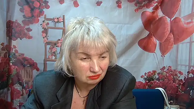 Snapshot of RenataDaster chatting on 05.11.26 RenataDaster online show from 05.11.26