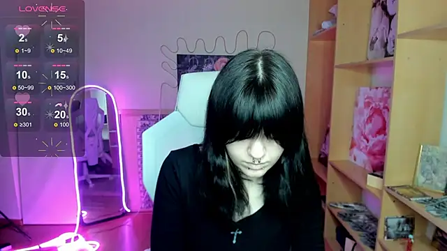 Snapshot of Emma_Darkkk chatting on 02.22.26 Emma Darkkk online show from 02.22.26