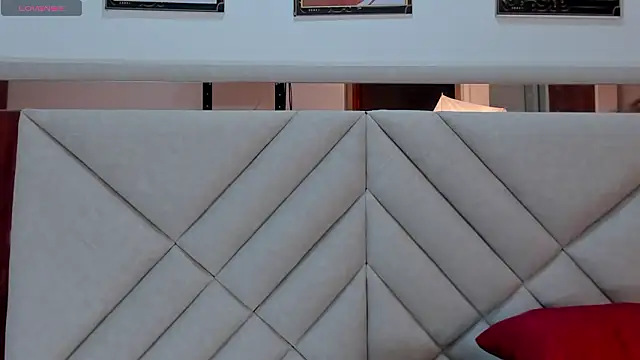 Snapshot of AmberQueen1 chatting on 02.02.26 AmberQueen1 online show from 02.02.26