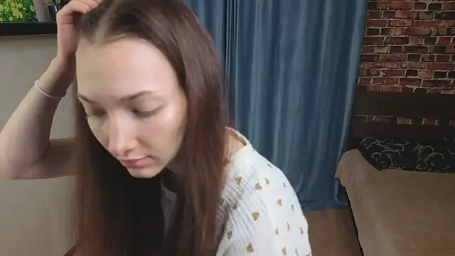 Snapshot of Lollyops chatting on 02.06.26 Lollyops online show from 02.06.26