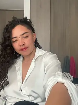 11 paris 11 online show from 02.06.26