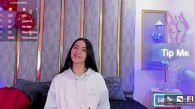 Snapshot of KeniaVelvet_ chatting on 02.26.26 KeniaVelvet online show from 02.26.26