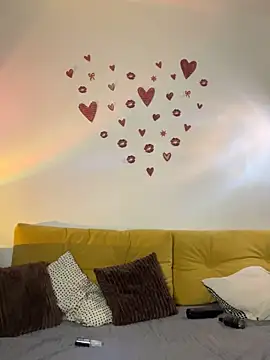 Snapshot of ireneraii chatting on 02.13.26 ireneraii online show from 02.13.26