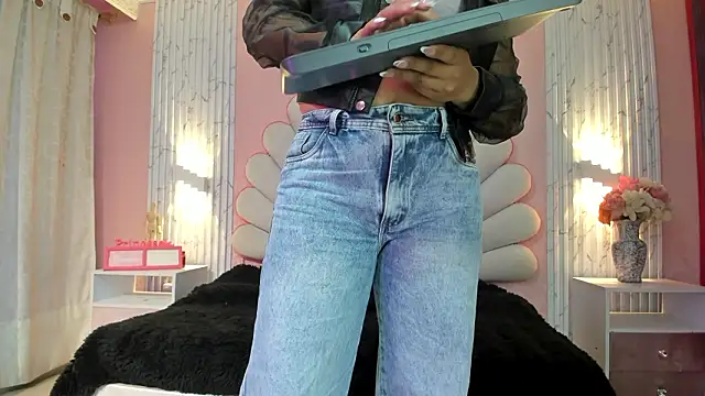 Kateemos online show from 03.17.26