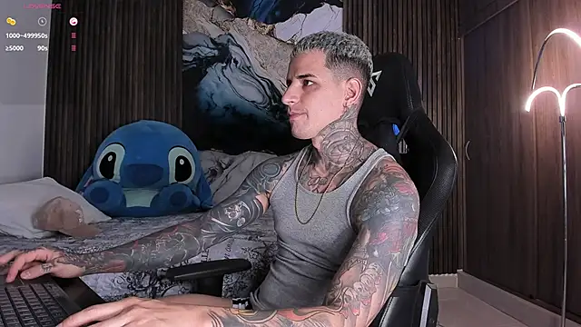 trisstann  online show from 02.04.26