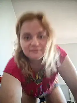 Snapshot of VitniKis chatting on 02.01.26 VitniKis online show from 02.01.26