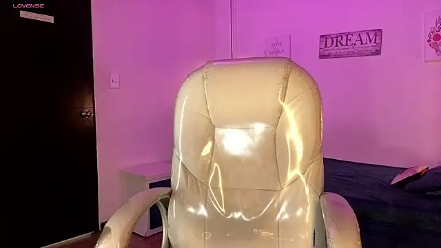 Sweet bellaa  online show from 02.21.26